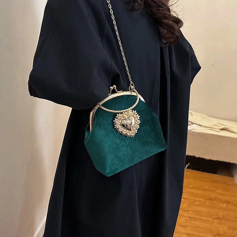 Women Hand Bags Sale - Chains Velvet Frame Heart Dinner Hand