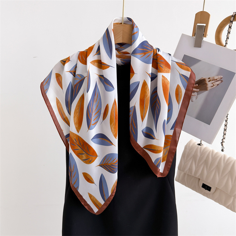 Luxury Brand Print 70cm Square - Women Bags Brands ulasan dan harga